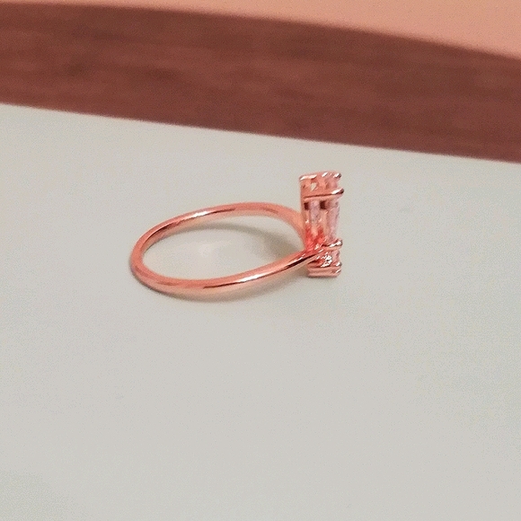 18K Rose Gold Plated Ring. Size 7. - Picture 2 of 4
